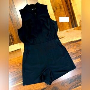 Athleta Brooklyn Utility Romper size 6, NWT